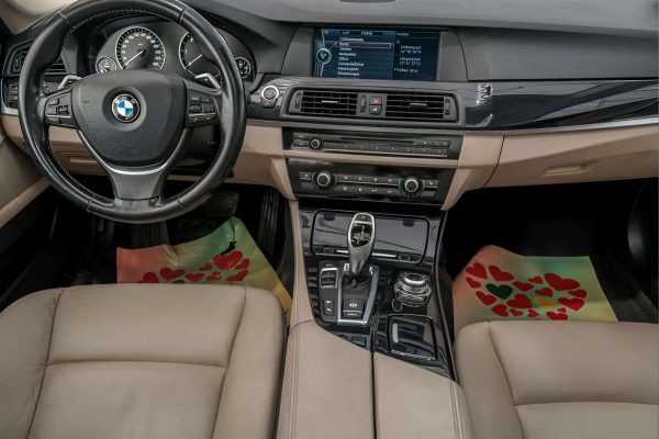 BMW 530 - Image 25