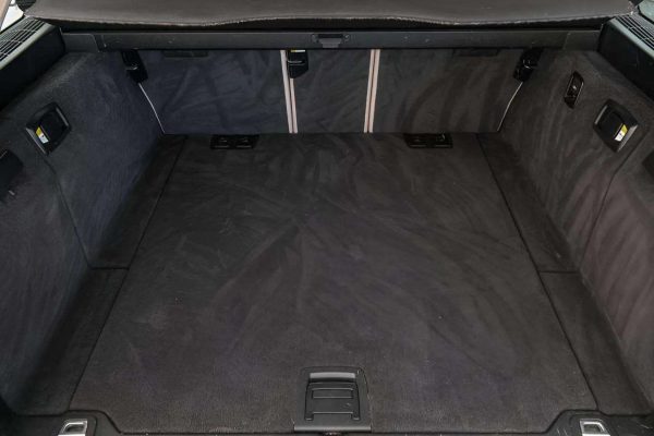 BMW 530 - Image 19