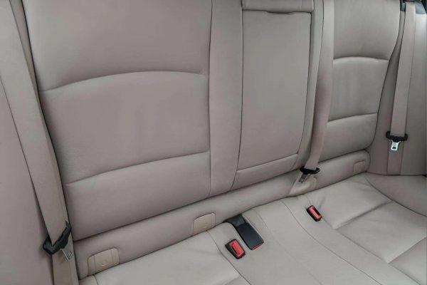 BMW 530 - Image 17