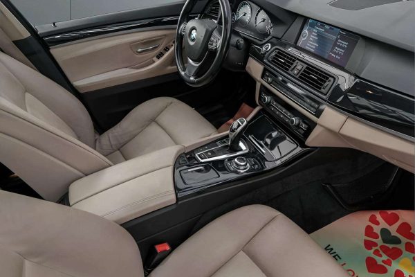 BMW 530 - Image 16