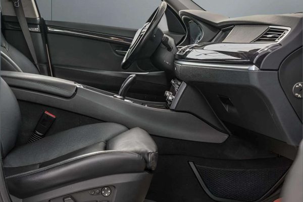 BMW 530 Gran Turismo - Image 16