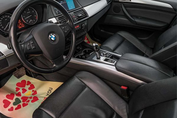 BMW X5 - Image 11