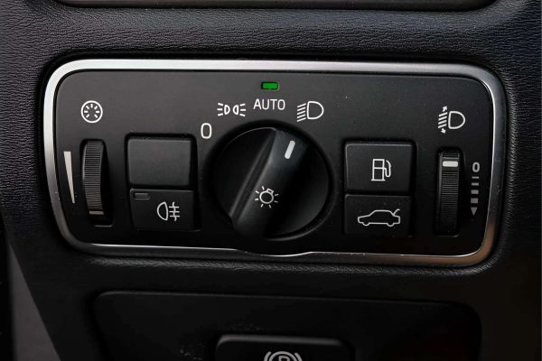 Volvo XC70 - Image 9