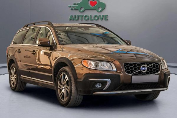 Volvo XC70 - Image 2