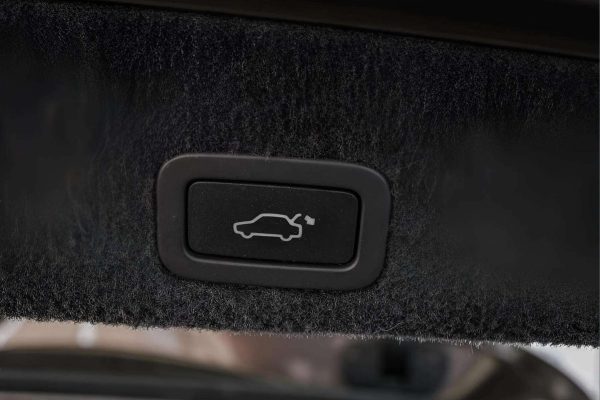 Volvo XC70 - Image 19