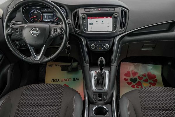 Opel Zafira - Image 22