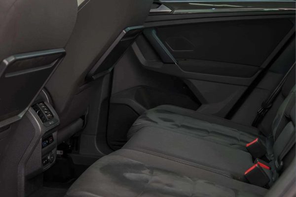 Volkswagen Tiguan - Image 24