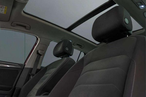 Volkswagen Tiguan - Image 9