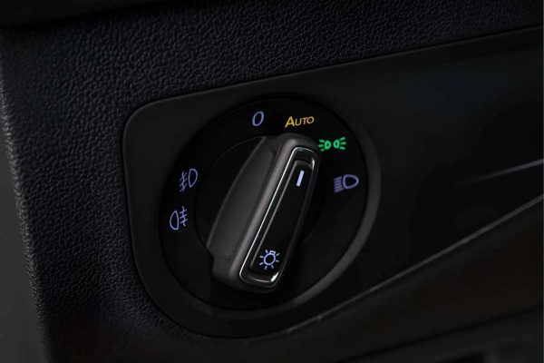 Volkswagen Tiguan - Image 8