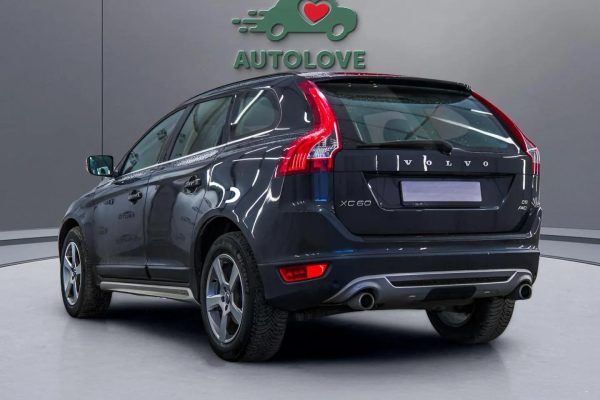 Volvo XC60 - Image 3