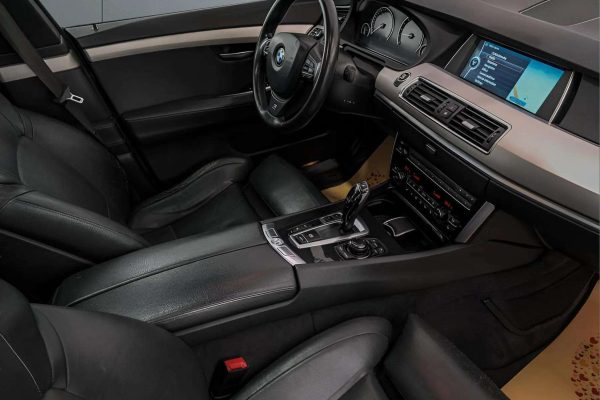 BMW 530 Gran Turismo - Image 15