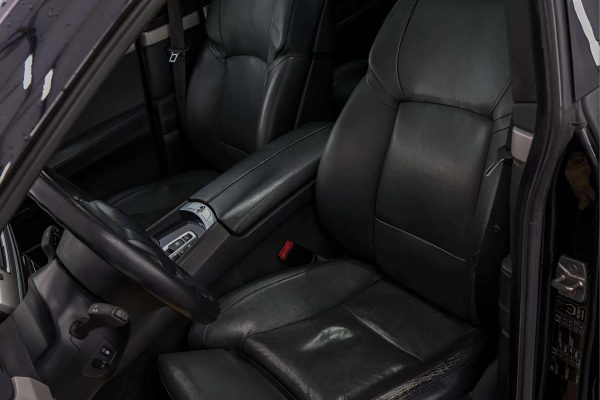 BMW 530 Gran Turismo - Image 11