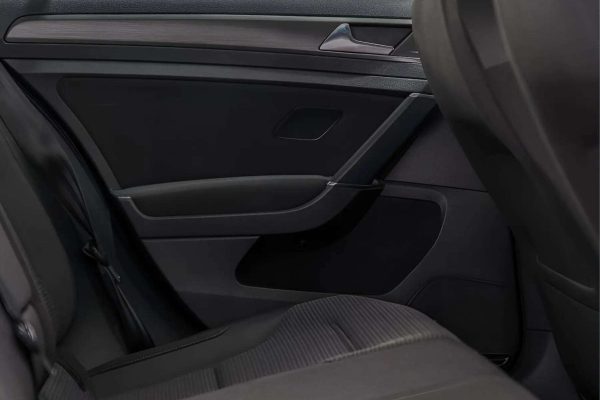 Volkswagen Golf - Image 13