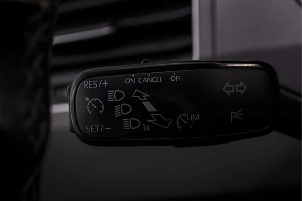 Volkswagen Golf Sportsvan - Image 5