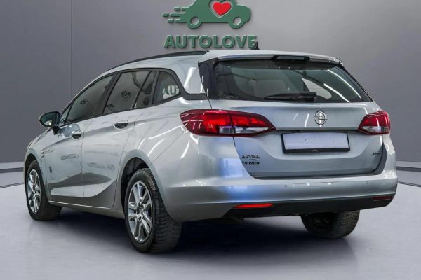 Opel Astra - Image 3