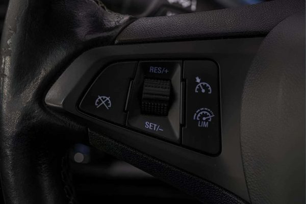 Opel Astra - Image 15