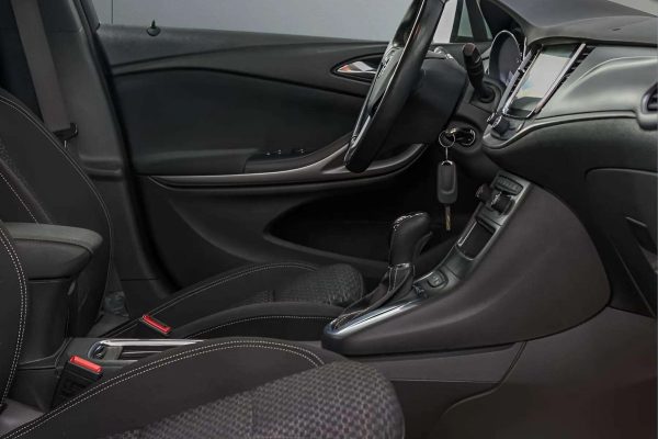 Opel Astra - Image 8