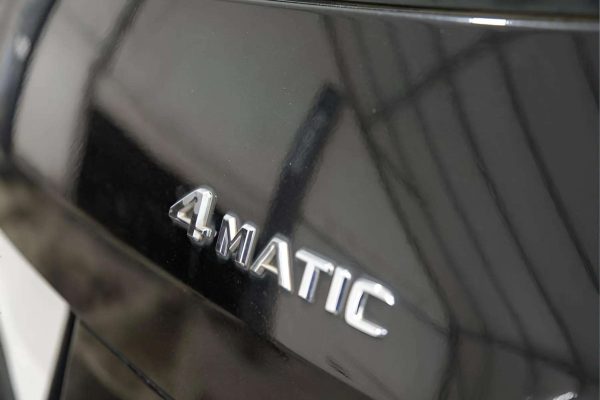 Mercedes-Benz GLK250 - Image 28