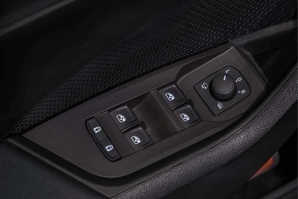 Skoda Octavia - Image 9