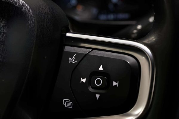 Volvo XC40 - Image 22