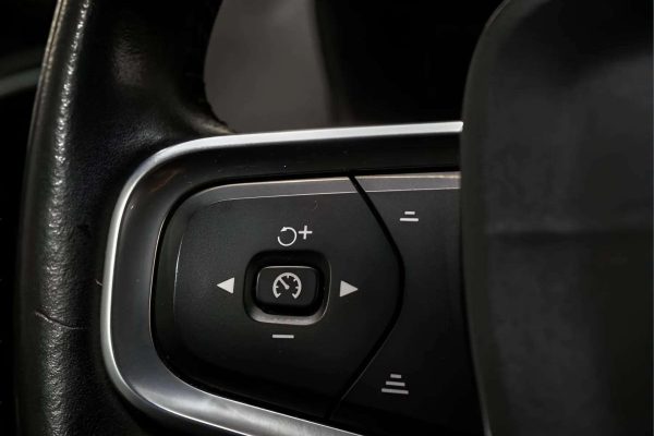 Volvo XC40 - Image 21