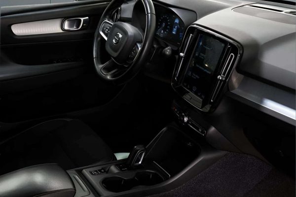 Volvo XC40 - Image 16