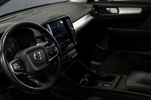 Volvo XC40 - Image 9