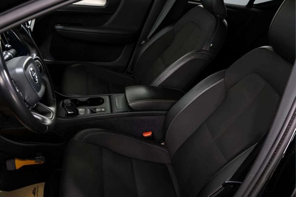Volvo XC40 - Image 8