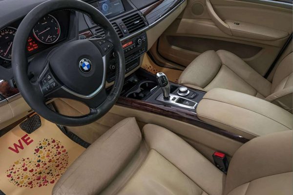 BMW X5 - Image 12