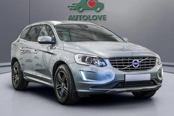 Volvo XC60 - Image 2