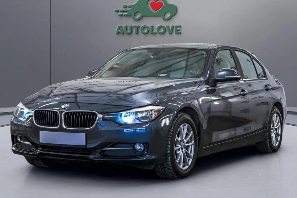 BMW 320