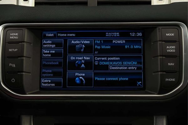 Land Rover Evoque - Image 27