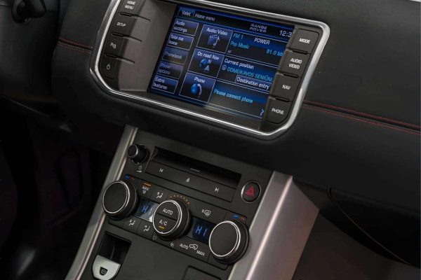 Land Rover Evoque - Image 16