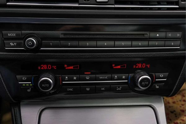 BMW 518 - Image 7