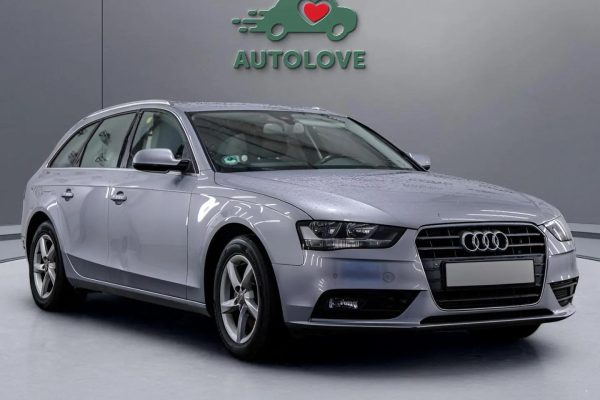 Audi A4 - Image 2