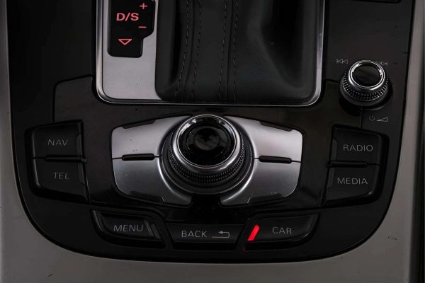 Audi A4 - Image 28