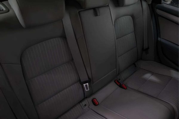 Audi A4 - Image 18