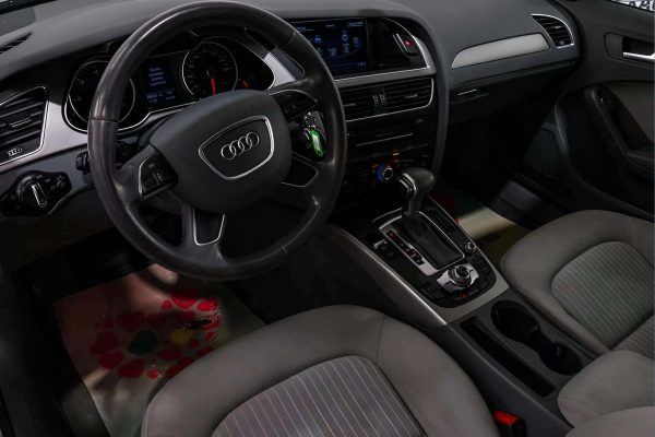 Audi A4 - Image 10
