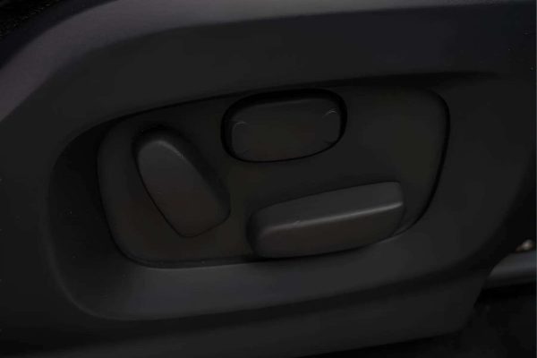 Land Rover Evoque - Image 19