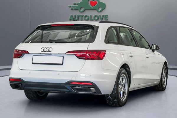 Audi A4 - Image 4