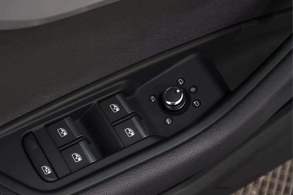 Audi A4 - Image 10