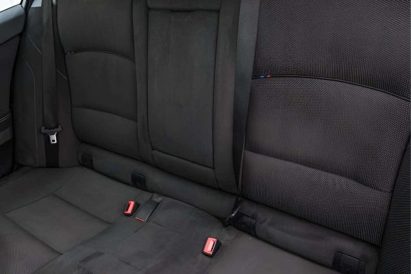 BMW 520 - Image 27