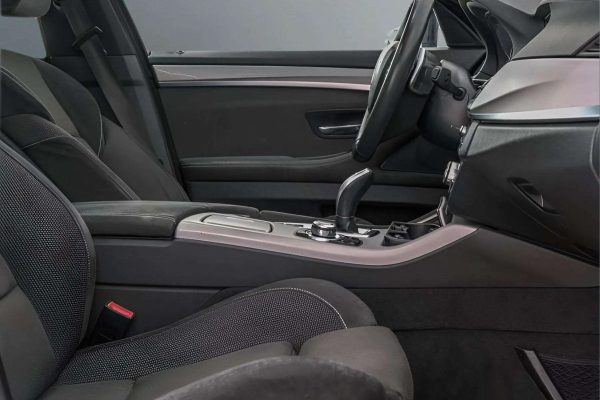 BMW 520 - Image 15