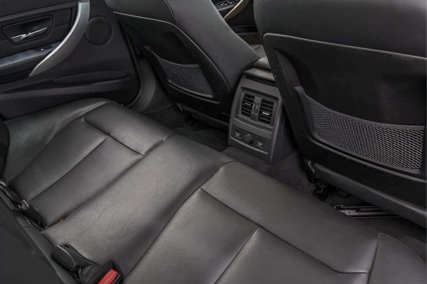 BMW 335 - Image 20