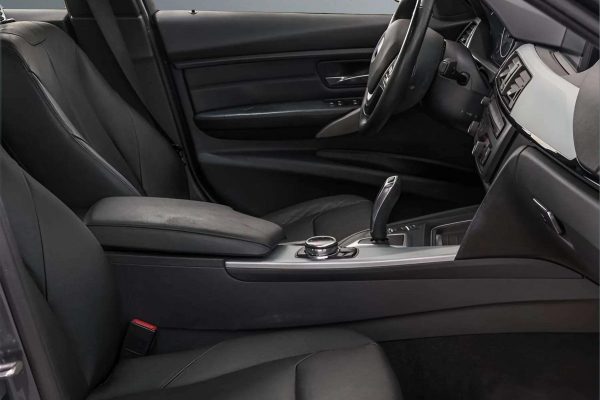 BMW 335 - Image 17