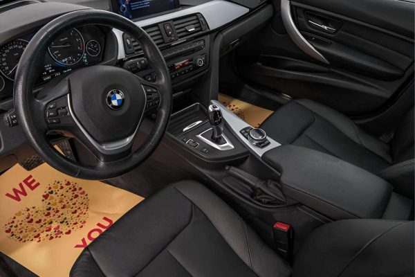 BMW 335 - Image 15