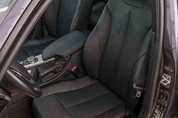 BMW 335 - Image 12