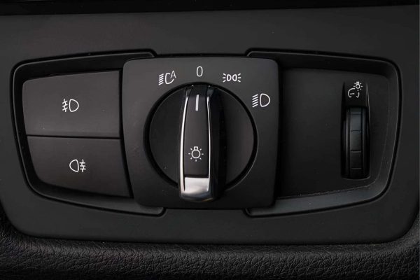 BMW 335 - Image 10