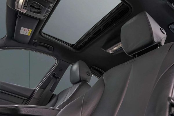 BMW 335 - Image 5