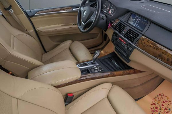 BMW X5 - Image 16
